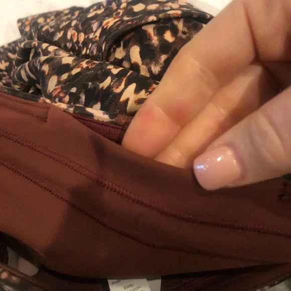 Lululemon Invigorate High-Rise Tight 25" NWOT - Picture 15 of 16